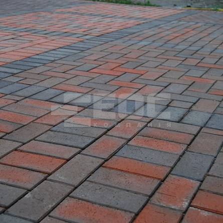 Тротуарна клінкерна бруківка Керамейя Магма Діабаз 200х100х52
