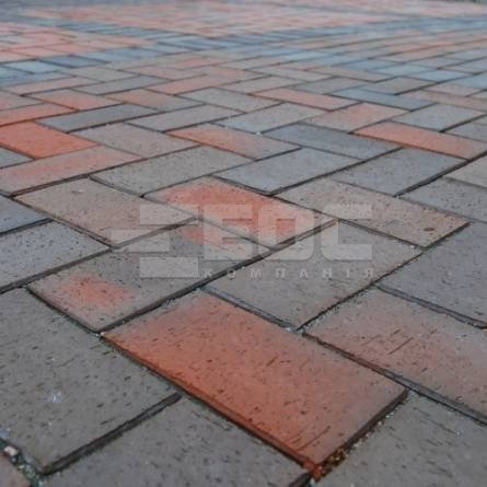 Тротуарна клінкерна бруківка Керамейя Магма Діабаз 200х100х52